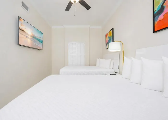 Phoenix Gulf Towers 1701