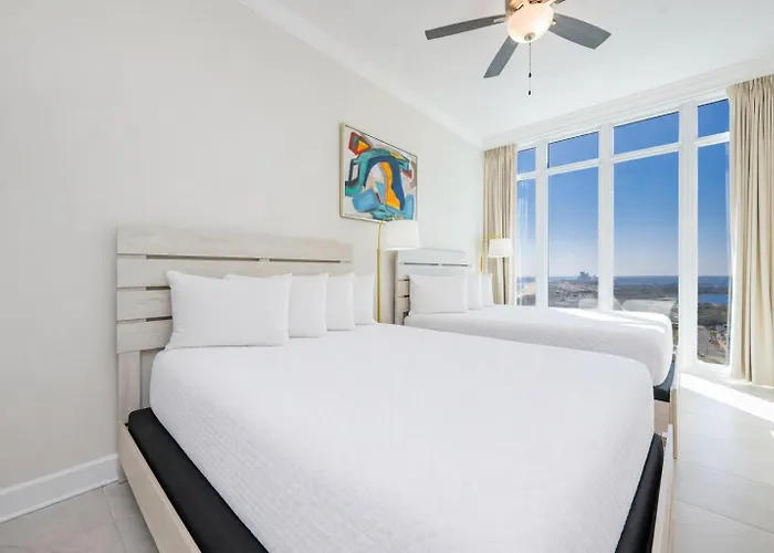 Phoenix Gulf Towers 1701 Apartment